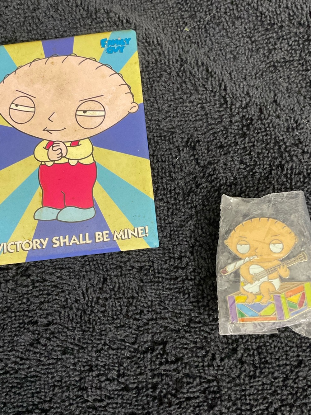 Vintage 2004 Family Guy Stewie 420 Pin and Magnet